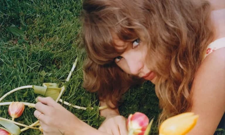 Taylor Swift bate récords en streaming con canción para Toy Story 5