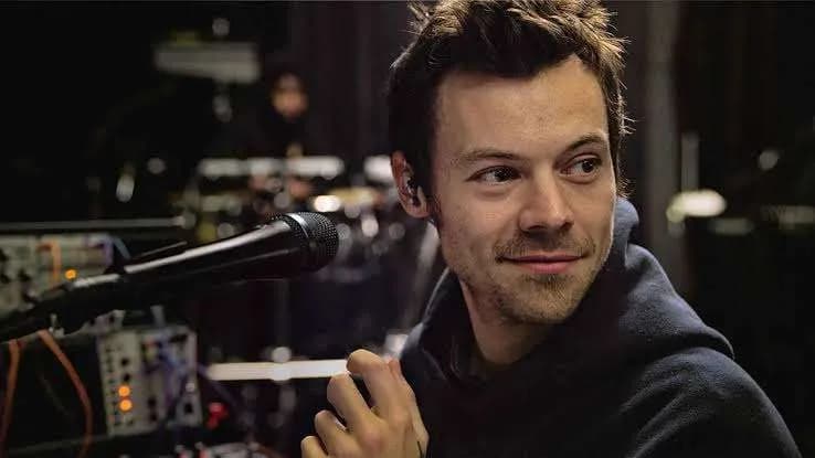 Así es como Harry Styles superó su miedo a estar en público durante la época de One Direction
