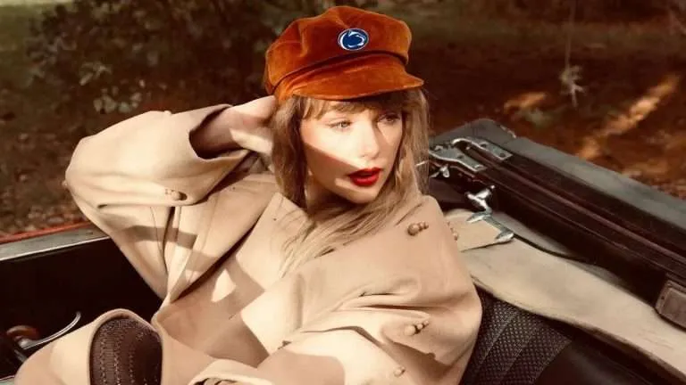 Las canciones más otoñales de Taylor Swift, ¡Escúchalas ahora!